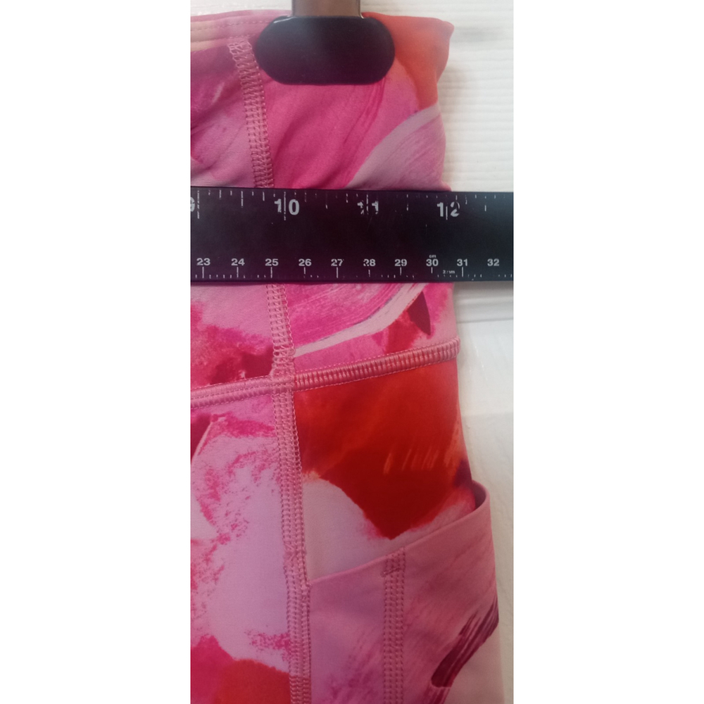 Athleta Womens Ultimate Stash II Sz XS Capri Leggings Pink Floral Athleisure Gym - Picture 3 of 6